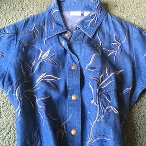 Women's cap sleeve embroidered denim top